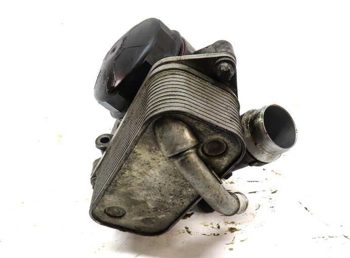 Thumbnail 4: 06-19 BMW 2 3 4 5 6 X1 X3 X4 X5 X6 Z4 2.0L 2.5L 3.0L OIL FILTER HOUSING & COOLER