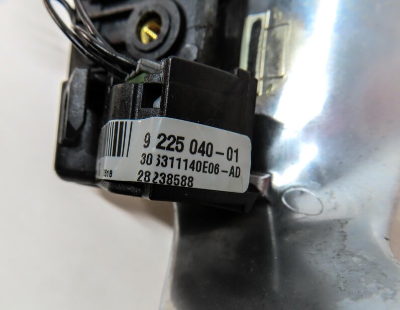 Thumbnail 7: 2011 BMW X6 (E71) STEERING WHEEL PADDLE SHIFT SHIFTER SET-2