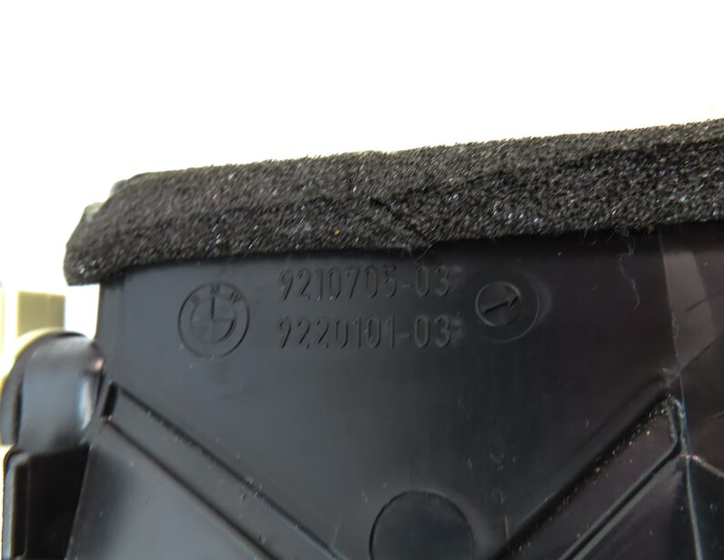 Thumbnail 7: 2011 BMW X6 (E71) FRONT CENTER DASH HEATER A/C AIR VENT
