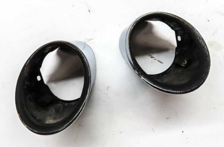 Thumbnail 3: 2011-2014 BMW X6 (E71) LEFT & RIGHT EXHAUST TIP SET-2 (CHROME)