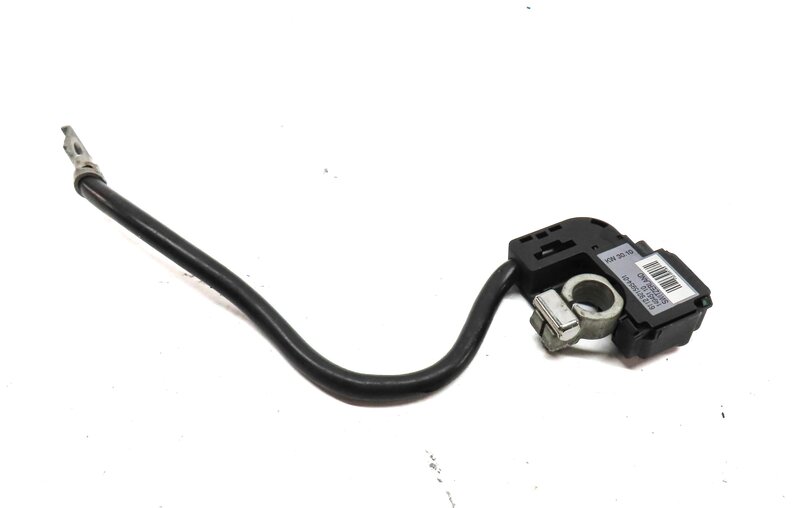 Thumbnail 2: 2011 BMW X6 (E71) NEGATIVE BATTERY CABLE TERMINAL IBS INTELLIGNET BATTERY SYSTEM