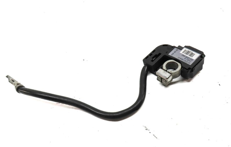 Thumbnail 3: 2011 BMW X6 (E71) NEGATIVE BATTERY CABLE TERMINAL IBS INTELLIGNET BATTERY SYSTEM
