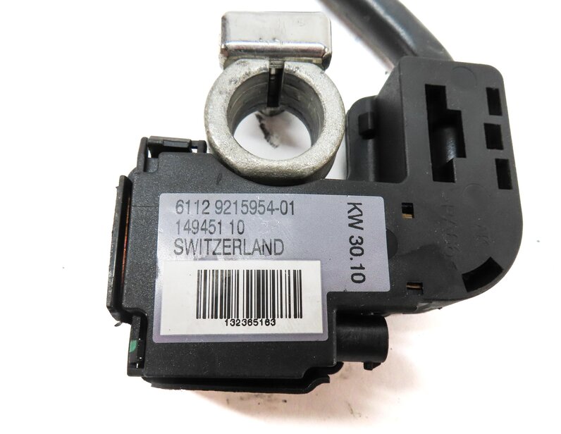 Thumbnail 6: 2011 BMW X6 (E71) NEGATIVE BATTERY CABLE TERMINAL IBS INTELLIGNET BATTERY SYSTEM