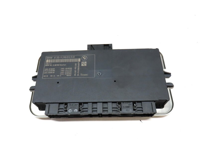Thumbnail 2: 10-17 BMW 5 6 7 M5 X3 X4 (F06 F10 F12 F25 F26) FRM III BODY LIGHT MODULE 2-PLUG
