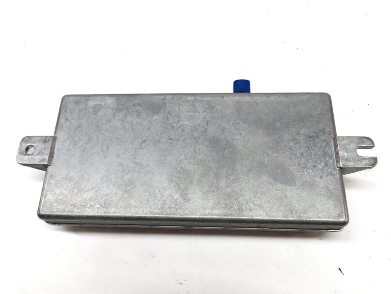 Thumbnail 5: 10-19 BMW 2 3 4 5 6 7 SERIES F01 F02 F10 F12 F22 F30 F32 REARVIEW CAMERA MODULE
