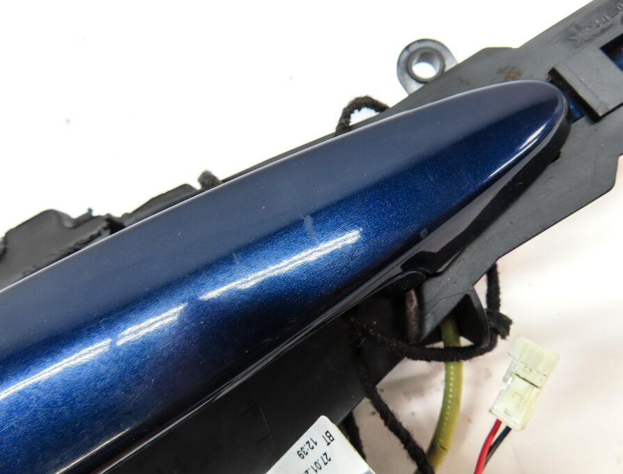 Thumbnail 6: 08-14 BMW X3 X5 X5M X6 X6M (E70 E71 F25) LEFT DRIVER DOOR HANDLE (DEEP SEA BLUE)