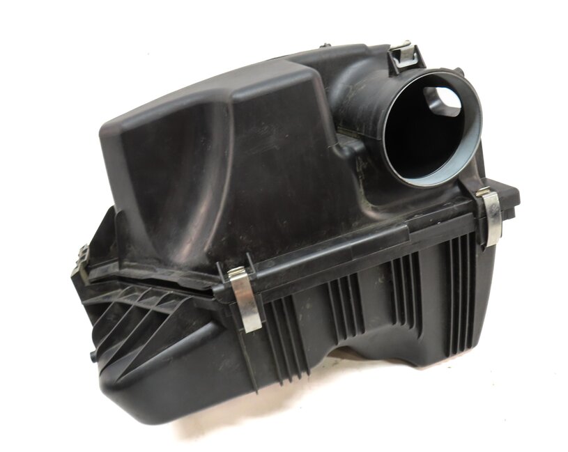 13-18 BMW X3 X4 (F25 F26) 2.0L N20 TURBO ENGINE - AIR FILTER HOUSING AIR CLEANER