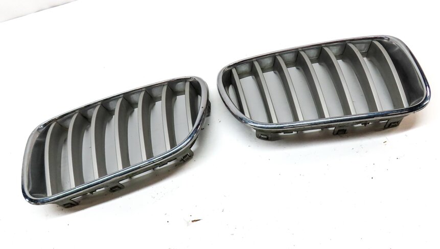 Thumbnail 3: 2013-2017 BMW X3 (F25) FRONT LEFT & RIGHT KIDNEY GRILLE HOOD VENT TRIM SET-2
