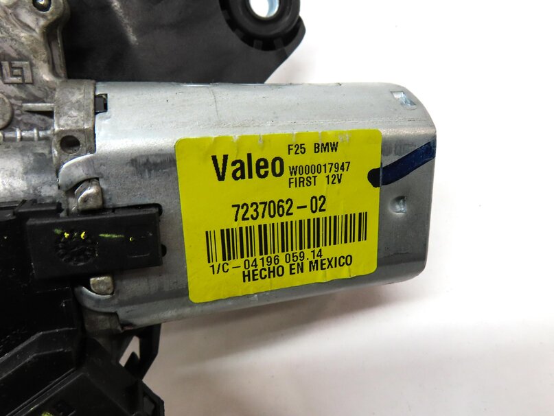 Thumbnail 6: 2011-2017 BMW X3 (F25) REAR HATCH TRUNK WIPER MOTOR