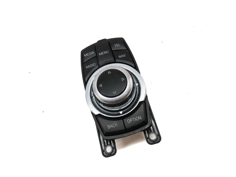 Thumbnail 3: 2014 BMW X3 (F25) CENTER CONSOLE IDRIVE MEDIA CONTROL KNOB & SWITCH BUTTON PANEL