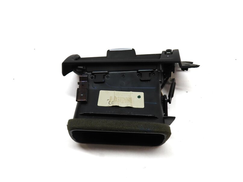Thumbnail 4: 2014 BMW X3 (F25) FRONT DASH RIGHT PASSENGER HVAC A/C HEATER AIR VENT (BLACK)