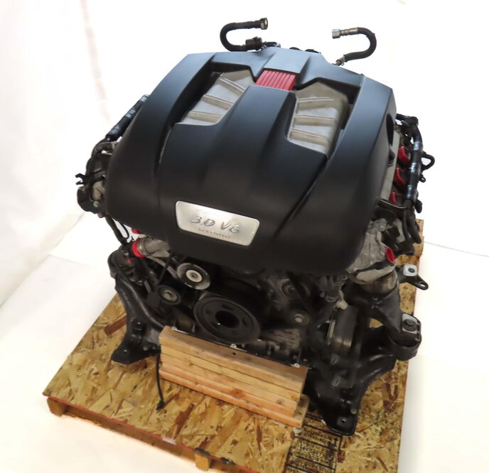 11-18 PORSCHE CAYENNE HYBRID (958) 3.0L M06.EC ENGINE ASSEMBLY (77k ASE TESTED)
