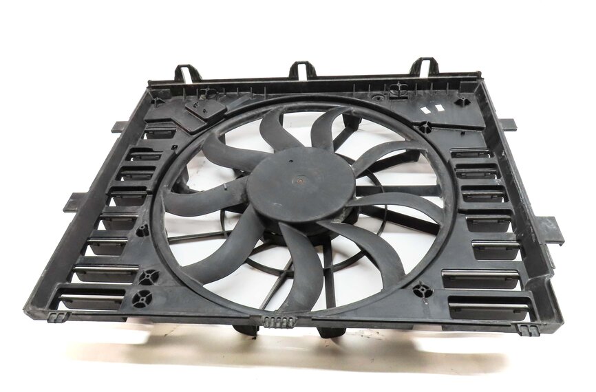 Thumbnail 2: 2011-2018 PORSCHE CAYENNE HYBRID (958) 3.0L RADIATOR COOLING FAN w/ SHROUD