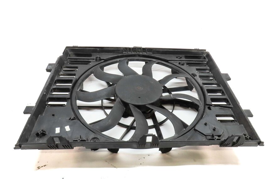 Thumbnail 4: 2011-2018 PORSCHE CAYENNE HYBRID (958) 3.0L RADIATOR COOLING FAN w/ SHROUD