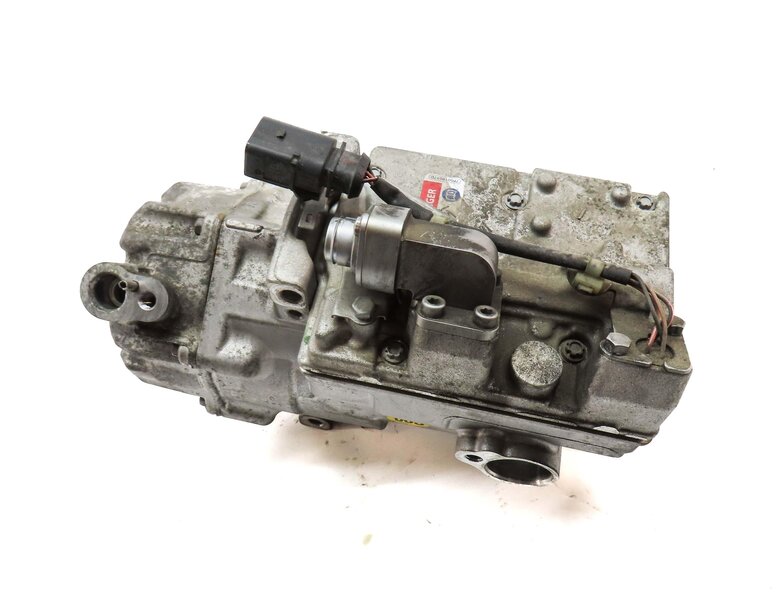 Thumbnail 2: 2011-2018 PORSCHE CAYENNE HYBRID (958) 3.0L M06.EC ENGINE A/C COMPRESSOR PUMP