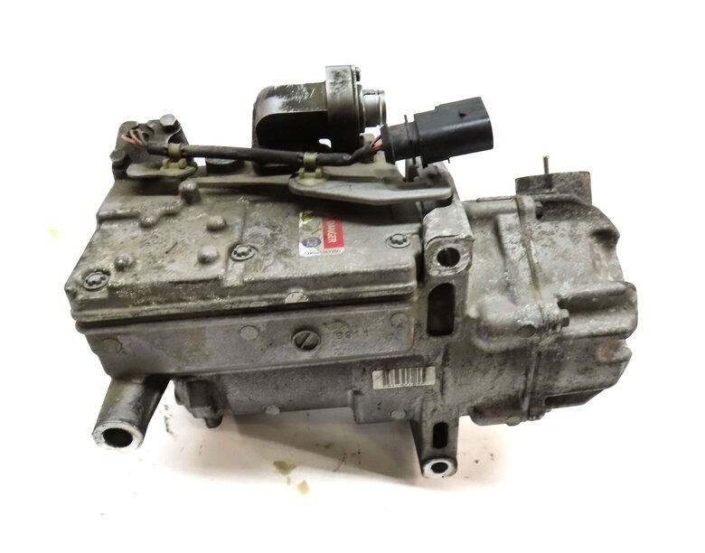 Thumbnail 5: 2011-2018 PORSCHE CAYENNE HYBRID (958) 3.0L M06.EC ENGINE A/C COMPRESSOR PUMP