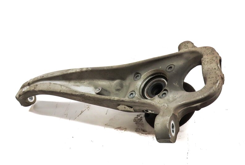Thumbnail 2: 2011-2018 PORSCHE CAYENNE (958) LEFT FRONT DRIVER SPINDLE KNUCKLE WHEEL HUB