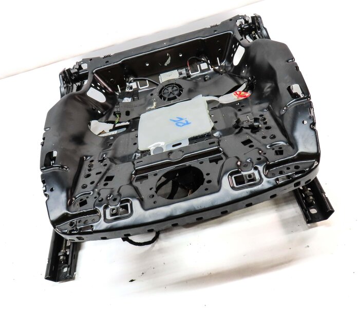 Thumbnail 3: 2011-2018 PORSCHE CAYENNE (958) PASSENGER - 14 WAY MEMORY SEAT TRACK w/ MOTORS