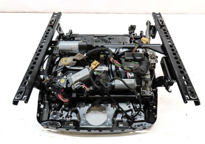 Thumbnail 5: 2011-2018 PORSCHE CAYENNE (958) PASSENGER - 14 WAY MEMORY SEAT TRACK w/ MOTORS