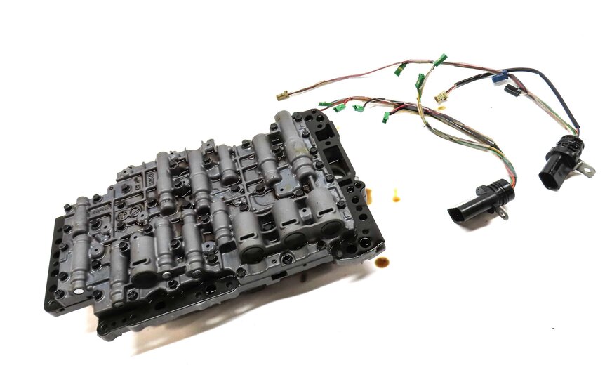 Thumbnail 3: 11-18 PORSCHE CAYENNE PANAMERA (958 970 G1) 3.0L HYBRID TRANSMISSION VALVE BODY