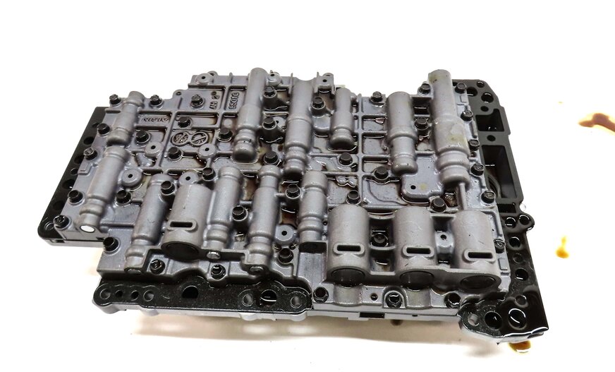 Thumbnail 7: 11-18 PORSCHE CAYENNE PANAMERA (958 970 G1) 3.0L HYBRID TRANSMISSION VALVE BODY