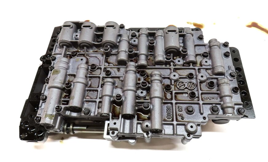 Thumbnail 8: 11-18 PORSCHE CAYENNE PANAMERA (958 970 G1) 3.0L HYBRID TRANSMISSION VALVE BODY