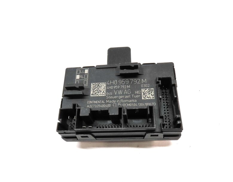 Thumbnail 2: 2013 PORSCHE CAYENNE HYBRID (958) FRONT RIGHT PASSENGER DOOR CONTROL MODULE