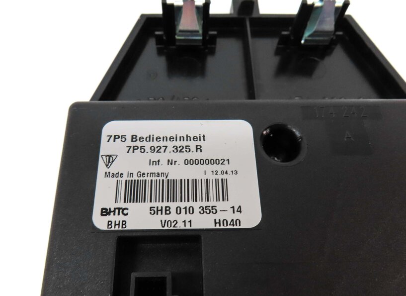 Thumbnail 6: 2013 PORSCHE CAYENNE HYBRID (958) CENTRAL LOCK SEAT HEATER SWITCH BUTTON PANEL