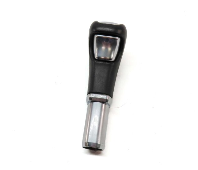 Thumbnail 2: 2013 PORSCHE CAYENNE HYBRID (958) AUTOMATIC AUTO SHIFTER SHIFT HANDLE KNOB