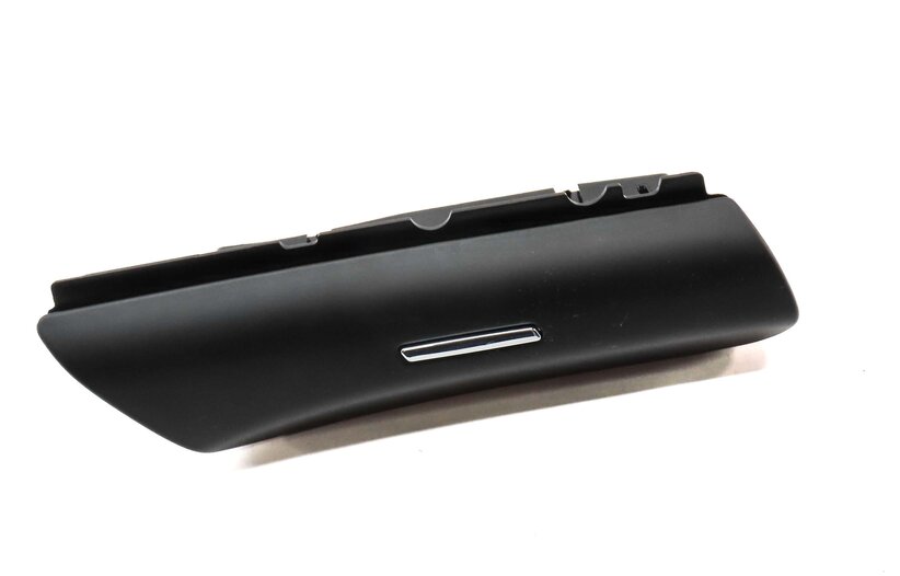 Thumbnail 3: 2013 PORSCHE CAYENNE HYBRID (958) REAR RIGHT DOOR PULL OUT CUBBY (BLACK)
