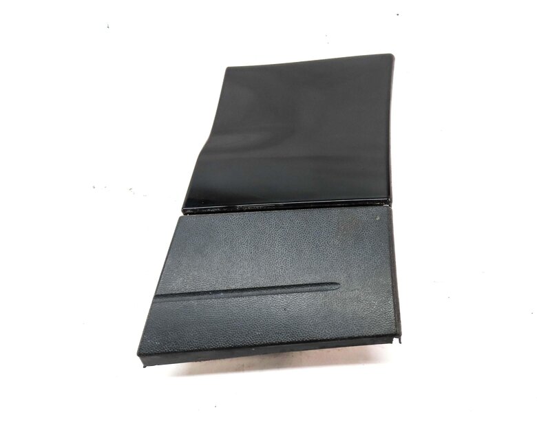 Thumbnail 2: 2013 PORSCHE CAYENNE HYBRID (958) FRONT RIGHT LOWER FENDER MOULDING TRIM (BLACK)