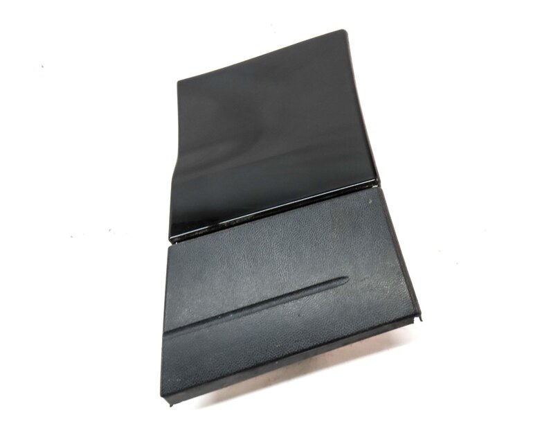 Thumbnail 3: 2013 PORSCHE CAYENNE HYBRID (958) FRONT RIGHT LOWER FENDER MOULDING TRIM (BLACK)