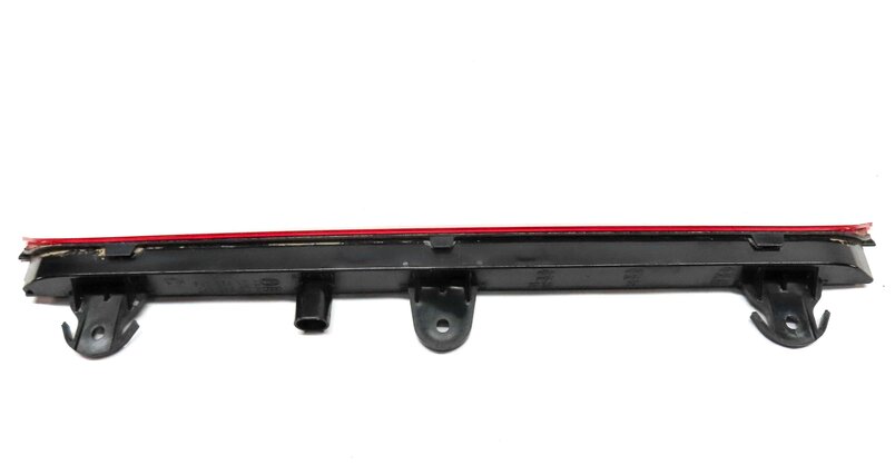 Thumbnail 4: 2013 PORSCHE CAYENNE HYBRID (958) REAR CENTER 3RD THIRD BRAKE LIGHT 4L0945097