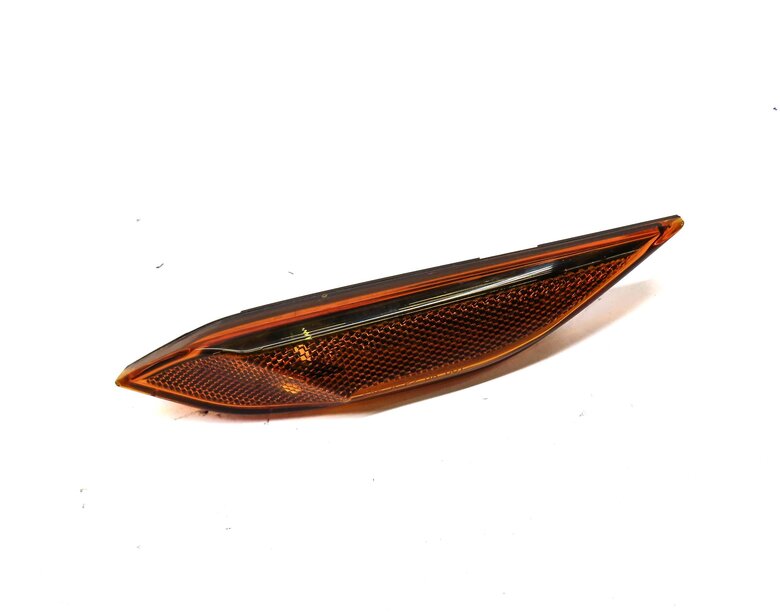 Thumbnail 3: 2013 PORSCHE CAYENNE HYBRID (958) FRONT RIGHT PASSENGER MARKER LIGHT (NO BULB)