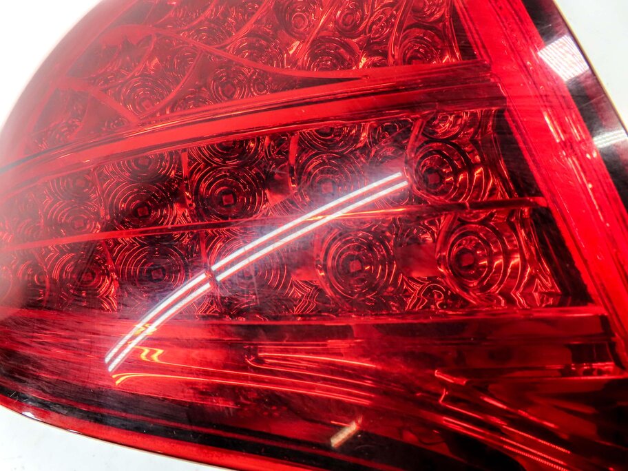 Thumbnail 7: 2011-2014 PORSCHE CAYENNE (958) LEFT DRIVER OUTER TAILLIGHT BRAKE LIGHT LAMP