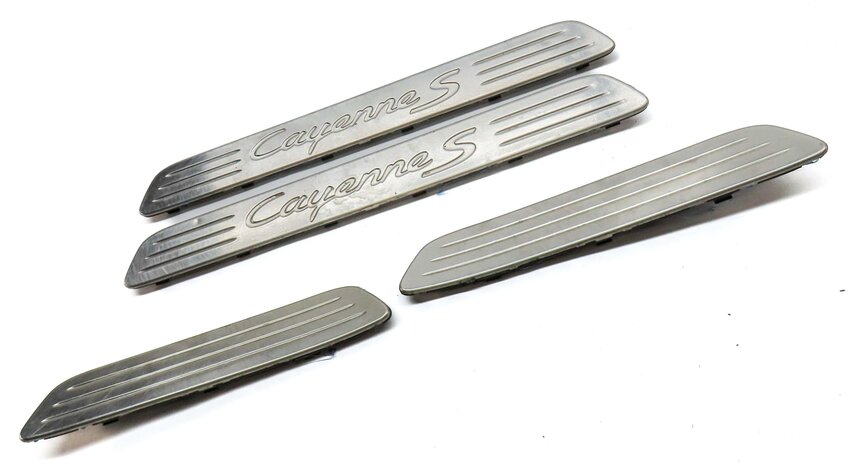 Thumbnail 3: 2013 PORSCHE CAYENNE HYBRID 958 FRONT REAR LEFT RIGHT DOOR SILL SCUFF TRIM SET4