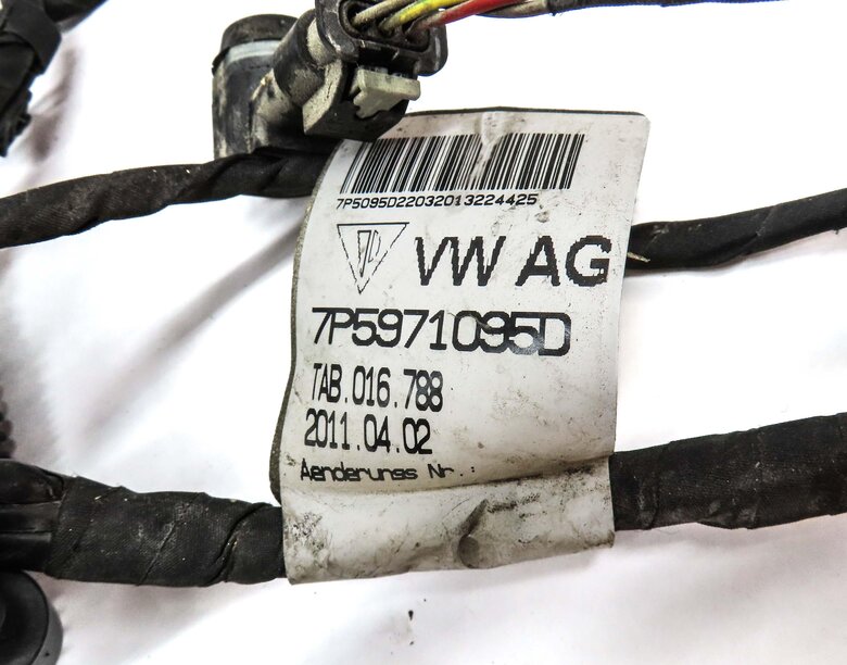 Thumbnail 4: 2013 PORSCHE CAYENNE HYBRID 958 FRONT PARK ASSIST PDC SENSOR SET BLACK & HARNESS