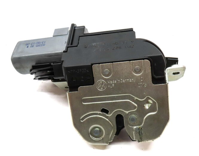 Thumbnail 2: 2013 PORSCHE CAYENNE HYBRID 958 REAR HATCH TRUNK LOCK LATCH ACTUATOR 7P0827505K