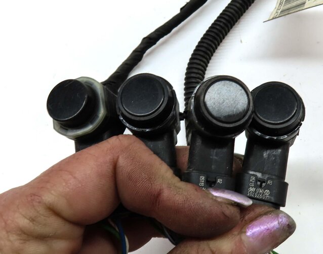 Thumbnail 5: 2013 PORSCHE CAYENNE HYBRID 958 REAR PARK ASSIST PDC SENSOR SET4 BLACK & HARNESS