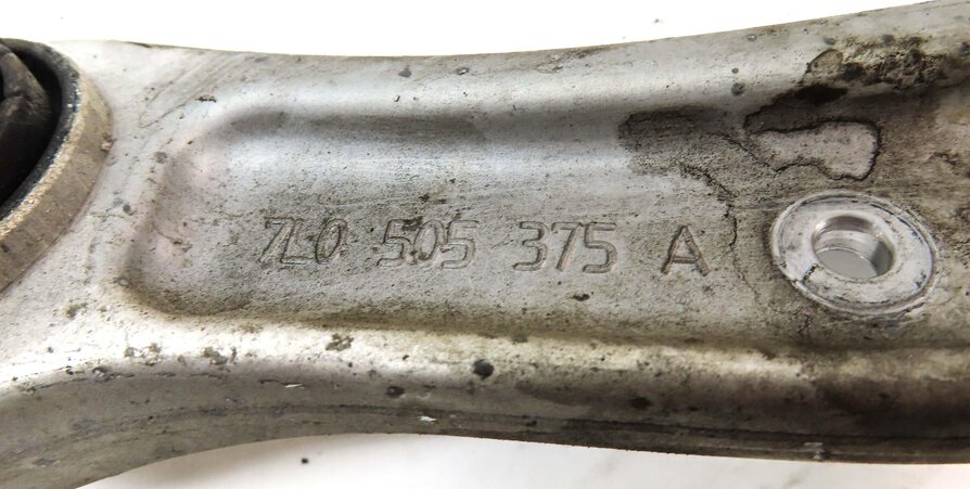 Thumbnail 13: 2011-2015 PORSCHE CAYENNE (958) RIGHT PASSENGER REAR CONTROL ARM SET 4