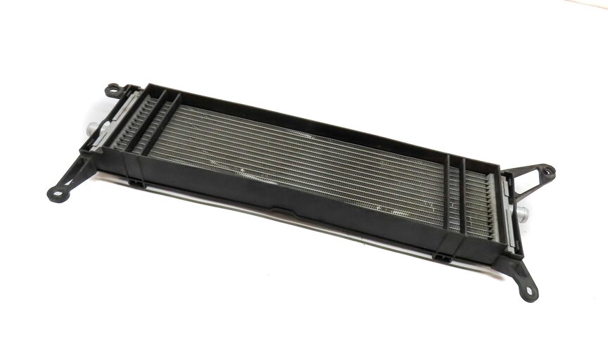 2011-2018 PORSCHE CAYENNE HYBRID (958) 3.0L ENGINE AUXILIARY RADIATOR COOLER