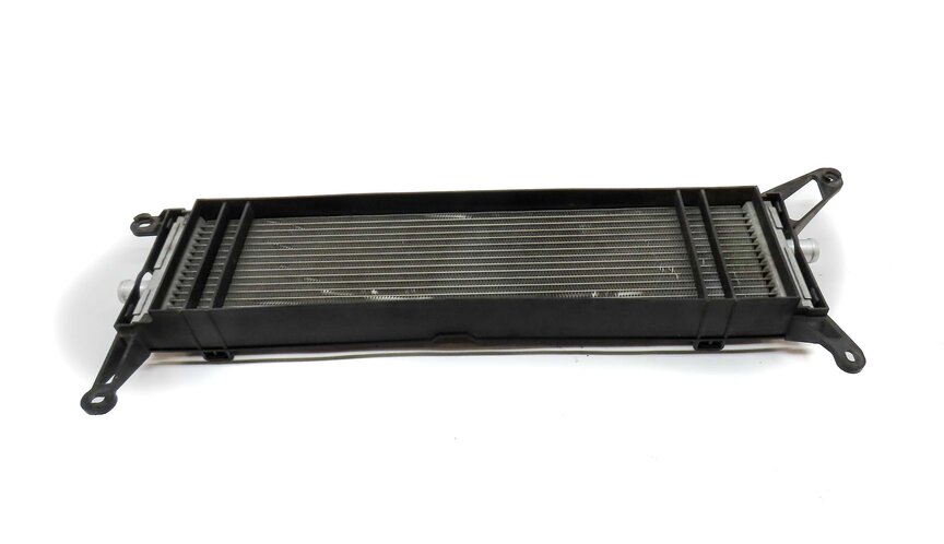 Thumbnail 2: 2011-2018 PORSCHE CAYENNE HYBRID (958) 3.0L ENGINE AUXILIARY RADIATOR COOLER
