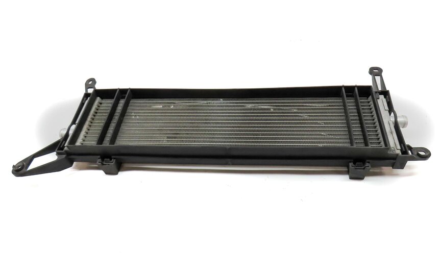 Thumbnail 5: 2011-2018 PORSCHE CAYENNE HYBRID (958) 3.0L ENGINE AUXILIARY RADIATOR COOLER