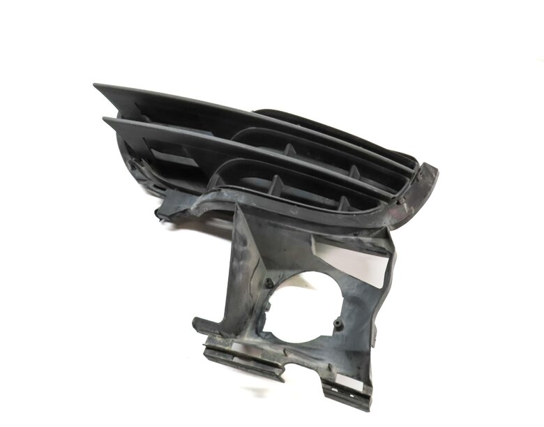 11-14 PORSCHE CAYENNE (958) FRONT RIGHT PASSENGER LOWER BUMPER GRILLE END TRIM