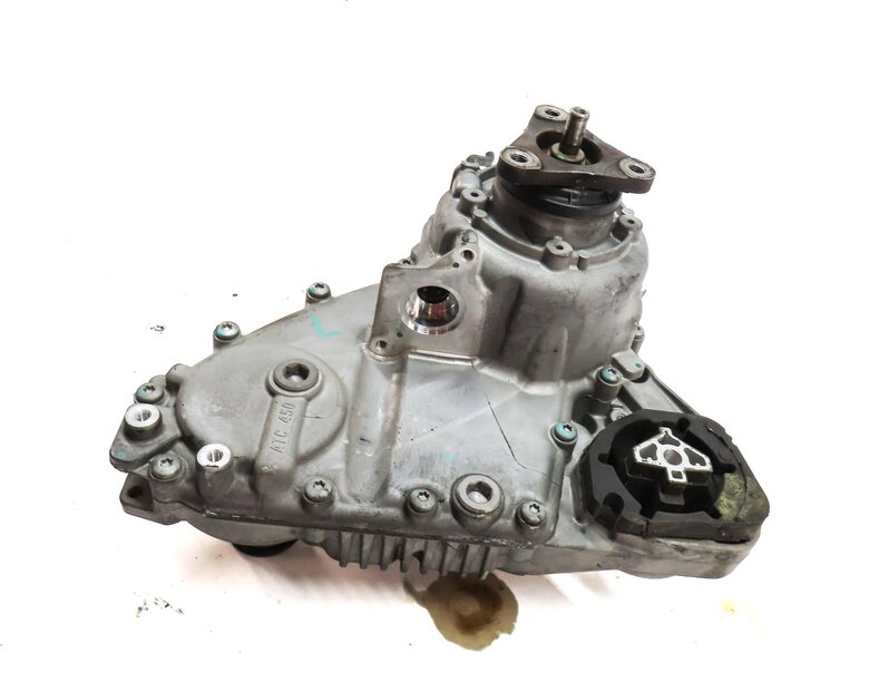 Thumbnail 2: 2011-2012 BMW X5 X6 (E70 E71) 4.4L TWIN TURBO V8 - ATC 450 FRONT TRANSFER CASE