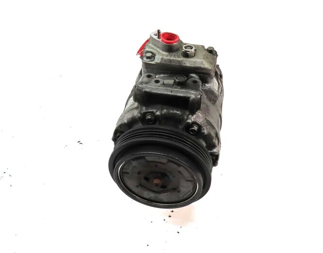 Thumbnail 2: 2008-2014 BMW X5 X6 X6M (E70 E71) 4.4L TWIN TURBO A/C AIR COMPRESSOR PUMP MOTOR