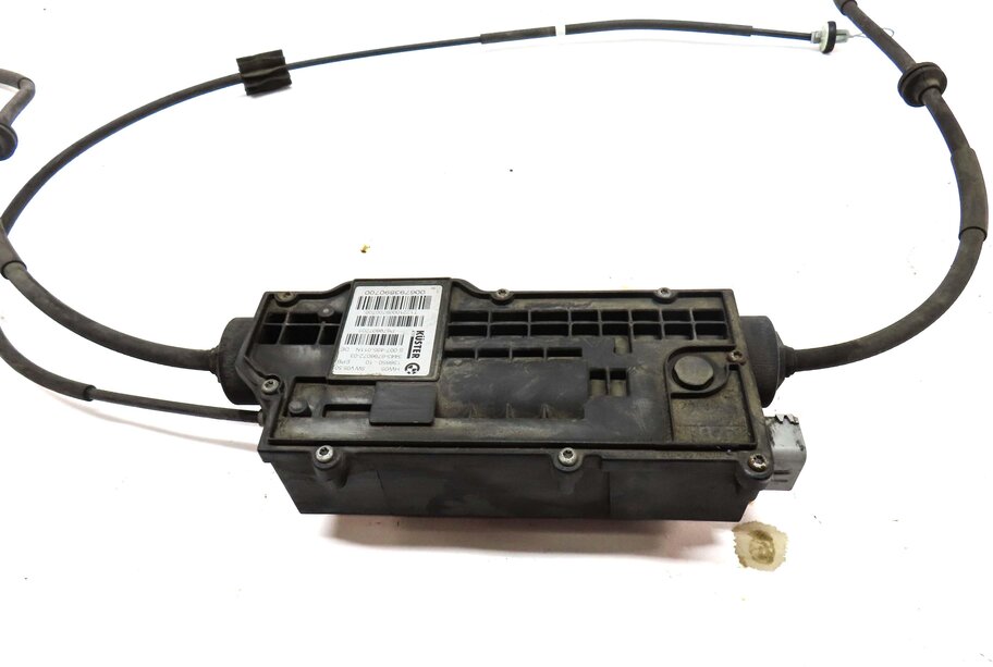 Thumbnail 4: 2012 BMW X5 (E70) EMERGENCY PARKING BRAKE ACTUATOR MOTOR w/ CABLES