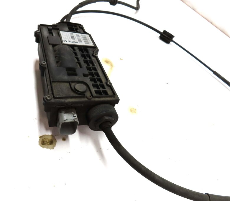 Thumbnail 5: 2012 BMW X5 (E70) EMERGENCY PARKING BRAKE ACTUATOR MOTOR w/ CABLES