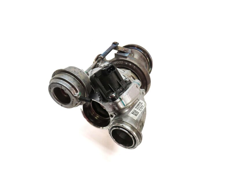 08-14 BMW 550i 750i X5 X6 (E70 E71 F01 F10) 4.4L N63 ENGINE - LEFT TURBOCHARGER
