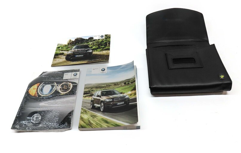 Thumbnail 2: 2012 BMW X5 (E70) OWNERS MANUAL BOOK BOOKLET GUIDE SET w/ CASE